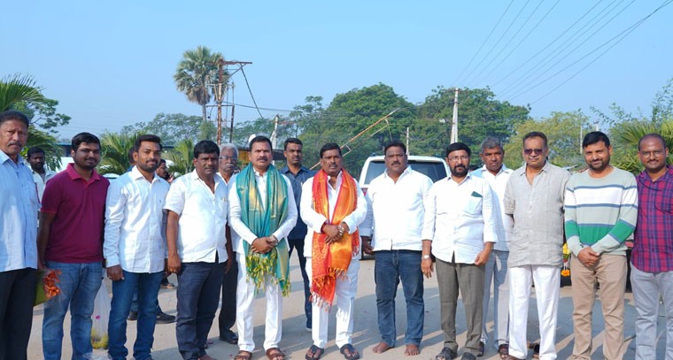 నూతన కాలనీల అభివృద్ధికి సంపూర్ణ సహకారం : ఎమ్మెల్యే గూడెం మహిపాల్ రెడ్డి 