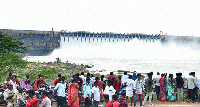 నాగార్జున సాగర్ పర్యాటకుల సమస్యలు: అడుగడుగునా ఆందోళన