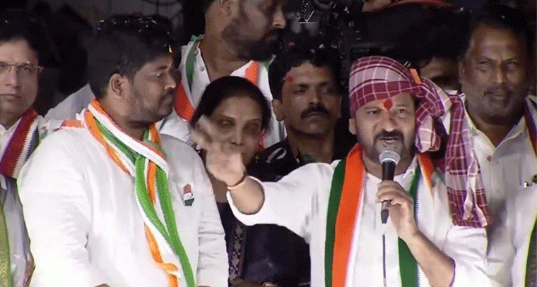 Revanth Reddy మాటల్లో జాతీయ గర్వం: జూబ్లీహిల్స్ పై tricolor జెండా ఎగరడం హామీ