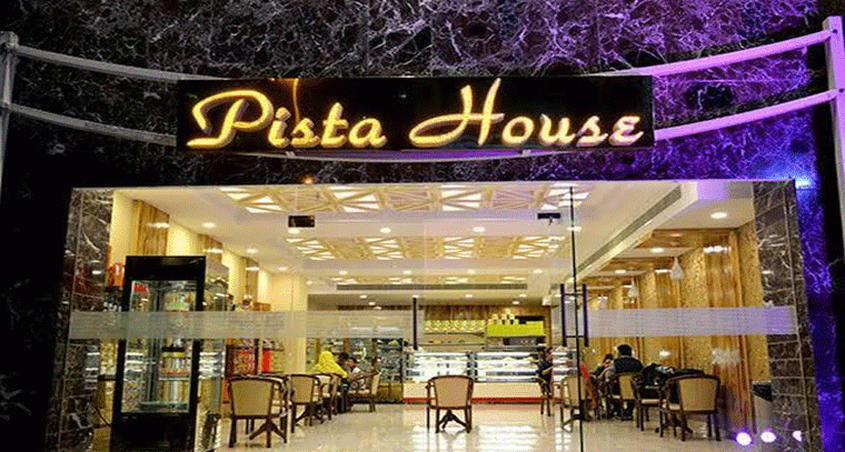 పిస్తా హౌస్‌ రెస్టారెంట్‌లో బయటపడ్డ హెవీ షాక్ — బిర్యానీ తినేవారికి హెచ్చరిక!