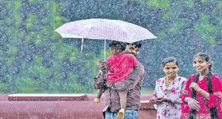 వర్షం ప్రభావం TG: జనగాం జిల్లాలో ఆరెంజ్ అలర్ట్ జారీ