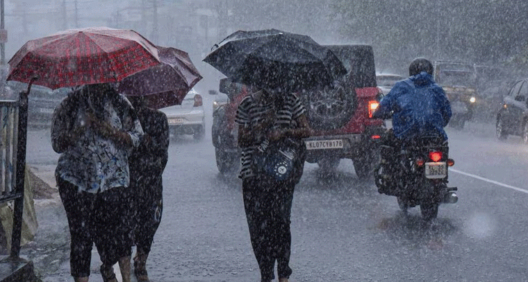 TG వాతావరణం: ఐదు రోజుల పాటు భారీ వర్షాలు.. ఏ జిల్లాల్లో అపాయం?