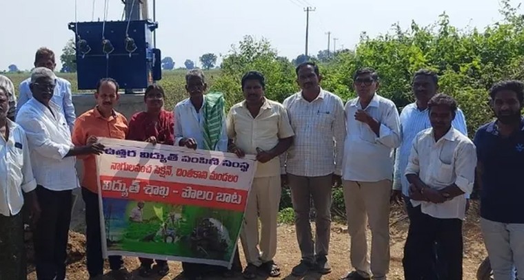 రైతులారా, కెపాసిటర్ వాడండి.. విద్యుత్ పొదుపుతో హై/లో వోల్టేజ్ సమస్యలకు చెక్!

