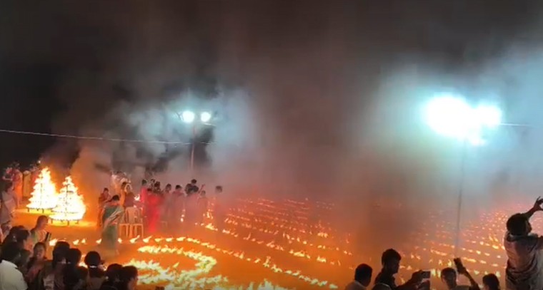 చిమ్మపూడిలో వెలిగిన కార్తీక దీప కాంతులు.. భక్తి, సంగీత, నృత్యాల మేళవింపు

