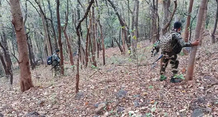 ఉద్రిక్త సరిహద్దు.. బీజాపూర్‌ అడవుల్లో భారీ ఎన్‌కౌంటర్, ముగ్గురు మావోయిస్టులు హతం!

