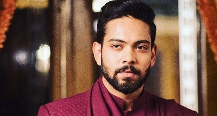 హైదరాబాద్ డ్రగ్స్ కేసులో రకుల్ సోదరుడు అమన్ ప్రీత్.. పరారీలో ఉన్నట్లు పోలీసుల గుర్తింపు!

