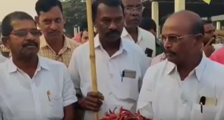 ఖమ్మం ఏగ్రీ మార్కెట్‌లో మిర్చి, పత్తి ధరలు.. శుక్రవారం తాజా ట్రెండ్స్

