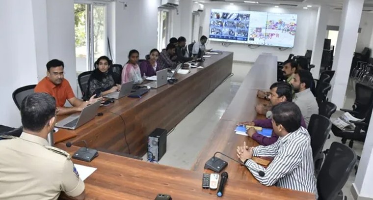 సంగారెడ్డి జిల్లాలో పంచాయతీ ఎన్నికలు ప్రశాంతంగా సాగుతున్నాయి

