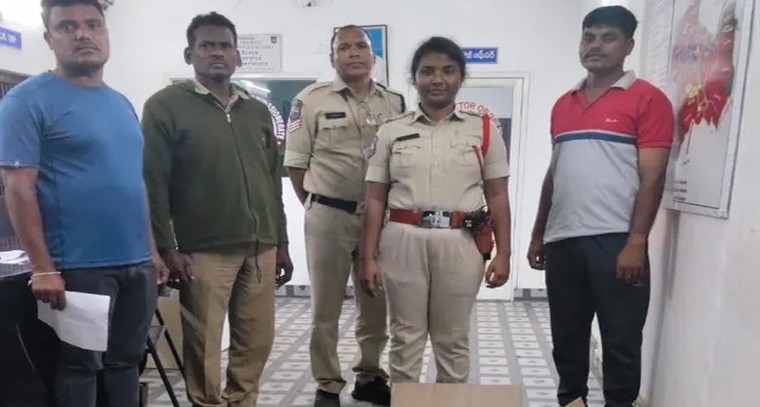 ఖమ్మం జిల్లాలో అక్రమ మద్య వ్యాపారంపై టాస్క్ ఫోర్స్ కొట్టుకొట్టే చర్యలు

