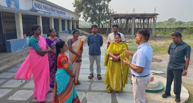 పంచాయతీ ఎన్నికల ఏర్పాట్లు.. పరిశీలకులు కీలక సూచనలు

