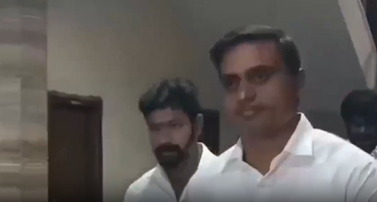 ఈడీ ముందుకు మిథున్ రెడ్డి: ఏపీ లిక్కర్ స్కామ్ కేసులో 7 గంటల పాటు ముగిసిన సుదీర్ఘ విచారణ

