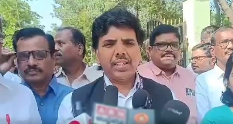 సంగారెడ్డిలో వయోవృద్ధుల సంబరం.. అనుభవ సంపదకు సన్మానం

