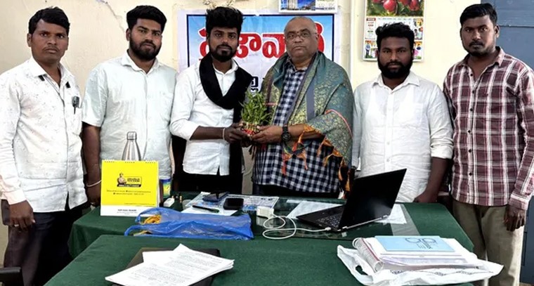 మునిపల్లి నూతన తహశీల్దార్‌కు ఘనస్వాగతం: మర్యాదపూర్వకంగా కలిసిన ఎమ్మార్పీఎస్ బృందం

