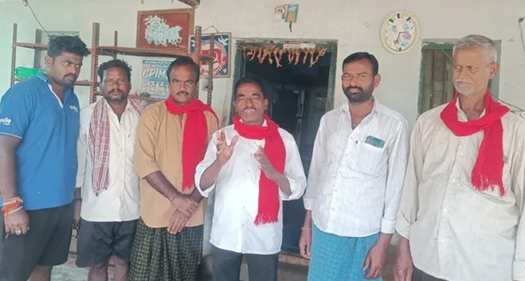 కాకరవాయిలో 'మిషన్ భగీరథ' అట్టర్ ఫ్లాప్.. కొత్త పింఛన్లు మంజూరు చేయాలని సీపీఎం డిమాండ్!

