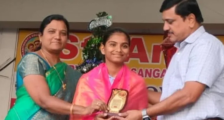 క్రికెట్‌లో సత్తా చాటిన విద్యానగర్ విద్యార్థిని.. బిసిసిఐ అండర్-15 టోర్నీకి ఎంపికైన ఎన్. సంజన

