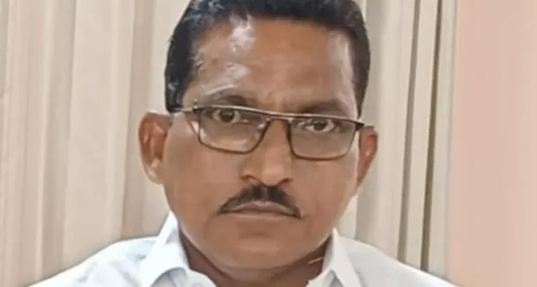 కాంగ్రెస్ సీనియర్ నాయకుడు అన్నెం వెంకటేశ్వర రెడ్డి హృద్రోగంతో మర్మభూమికి.. గ్రామవాసుల్లో దిగ్భ్రాంతి

