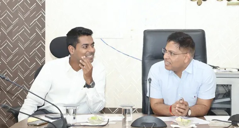 గ్రామపంచాయతీ ఎన్నికల సిద్ధతలు.. రెండో విడత ర్యాండమైజేషన్ పూర్తి

