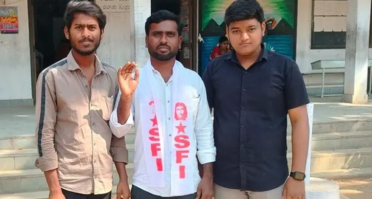 సంగారెడ్డి బాలికల పాఠశాలలో నీటి ఎద్దడి: అరకొర భోజనంతో విద్యార్థినుల అవస్థలు

