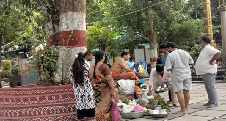 శ్రీ శివాలయంలో మహాలయ అమావాస్య వేడుకలు

