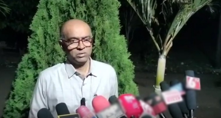 జహీరాబాద్ సబ్ రిజిస్ట్రార్ కార్యాలయంలో అవినీతికి చెక్.. ఏసీబీ ఆకస్మిక దాడుల సంచలనం

