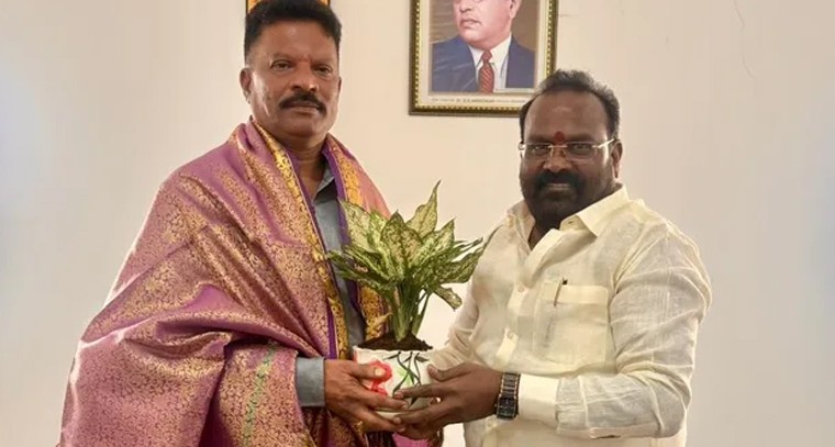 పఠాన్‌చెరు అభివృద్ధిపై జీహెచ్‌ఎంసీ అధికారులతో పర్స శ్యామ్ రావు చర్చలు

