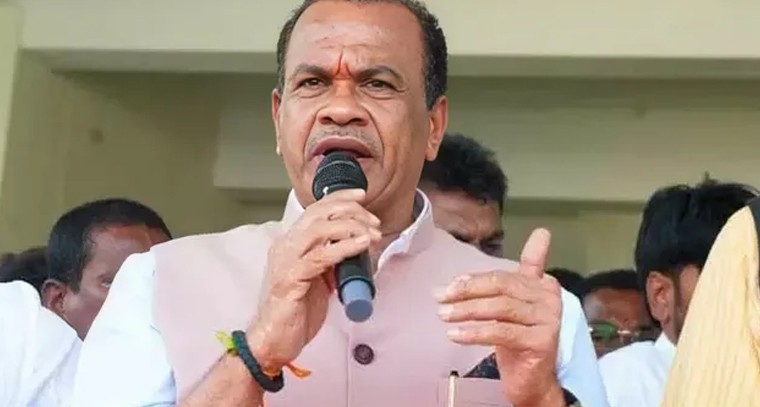 నల్గొండ ‘కార్పొరేషన్’ యుద్ధం.. మంత్రి కోమటిరెడ్డికి అగ్నిపరీక్ష!

