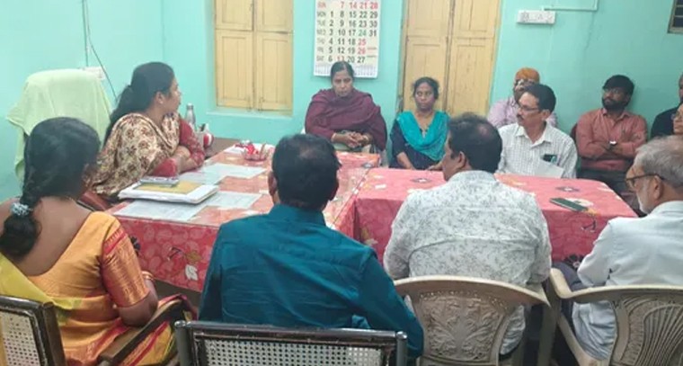 ఎన్నికల ఏర్పాట్లపై ప్రత్యేక దృష్టి: సత్తుపల్లిలో అదనపు కలెక్టర్ పర్యటన

