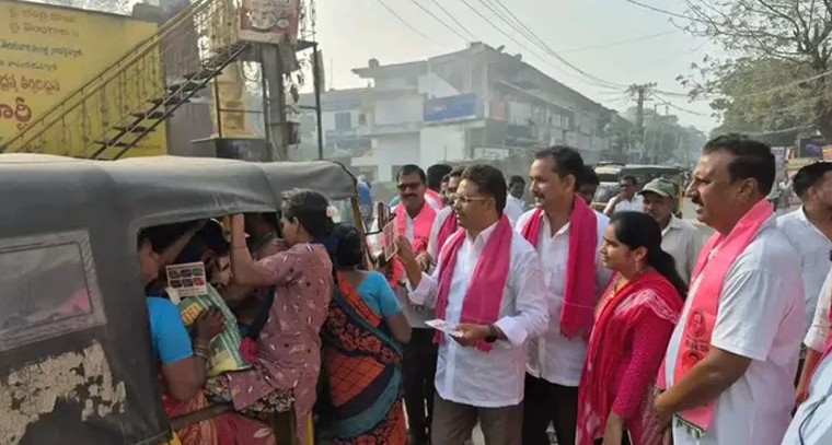 మధిరలో కాంగ్రెస్ వైఫల్యాలపై లింగాల కమల్ రాజు ధ్వజం: మున్సిపల్ ఎన్నికల కోసమే అభివృద్ధి డ్రామాలు!

