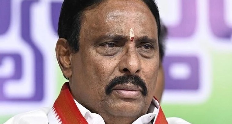 పార్టీ ఫిరాయింపుల వేడి: స్పీకర్ ముందుకు దానం నాగేందర్!

