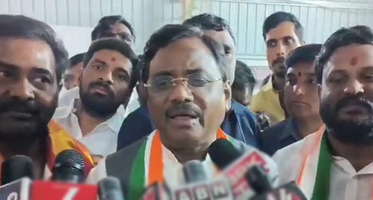 కేటీఆర్ నాయకత్వంలో బీఆర్ఎస్‌కు వరుస ఓటములు తప్పవు: మంత్రి వివేక్ వెంకటస్వామి ధ్వజమెత్తు

