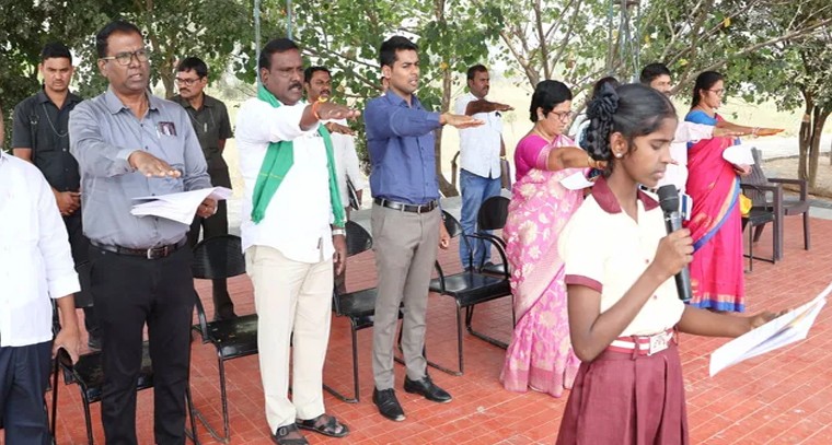 సామాజిక సమానత్వంతోనే ఉజ్వల భవిష్యత్తు: జిల్లా కలెక్టర్ అనుదీప్ దురిశెట్టి

