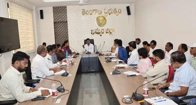 ఇందిరా మహిళా డెయిరీ.. ఖమ్మంలో కొత్త ఉత్సాహంతో పారదర్శక ఎంపిక, సమర్థ నిర్వహణ

