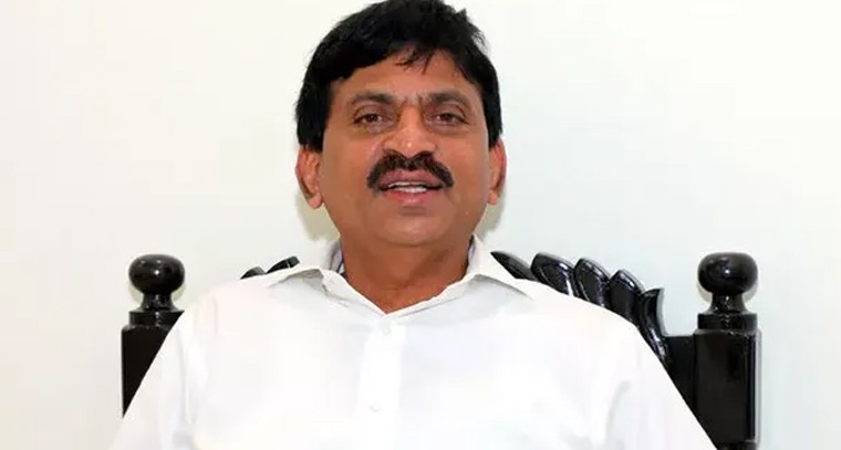 మంత్రి పొంగులేటి ఖమ్మం జిల్లా పర్యటన.. బీటీ రోడ్లకు శంకుస్థాపనతో అభివృద్ధి శంఖారావం!

