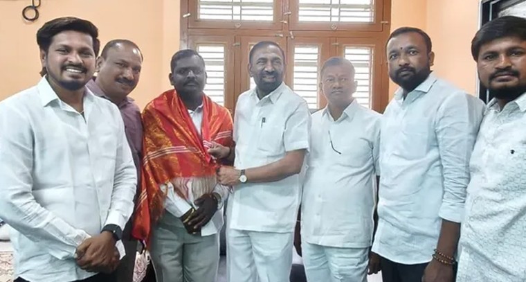 జగిత్యాల జిల్లా సర్పంచుల ఫోరం అధ్యక్షుడిగా బొలిశెట్టి గంగారెడ్డి ఎన్నిక: జువ్వాడి నర్సింగరావు శుభాకాంక్షలు

