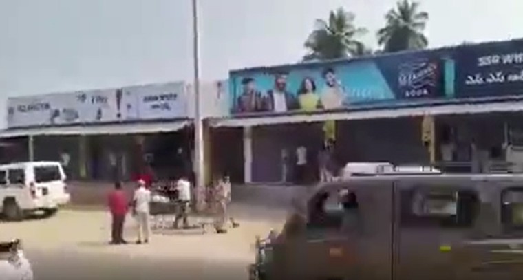 మునుగోడులో 'మద్యం' సెగ: ఎమ్మెల్యే అనుచరులు వర్సెస్ ఎక్సైజ్ అధికారులు

