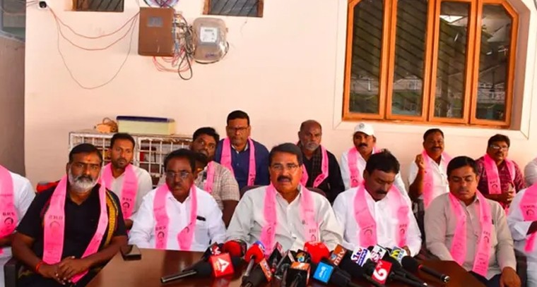 కాంగ్రెస్ ప్రభుత్వంపై నిరంజన్ రెడ్డి తీవ్ర విమర్శలు


