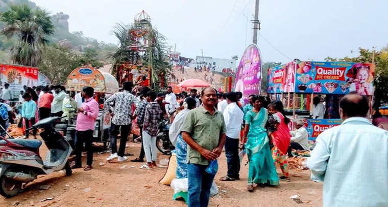 శ్రీ స్తంభగిరి లక్ష్మీనరసింహస్వామి రథోత్సవం: సరంపేటలో వెల్లివిరిసిన ఆధ్యాత్మిక శోభ

