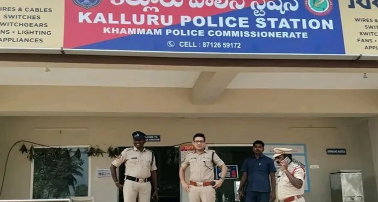 అసంపూర్తి హైవేపై మృత్యుఘోష.. క్షేత్రస్థాయిలో సీపీ సునీల్ దత్ తనిఖీలు

