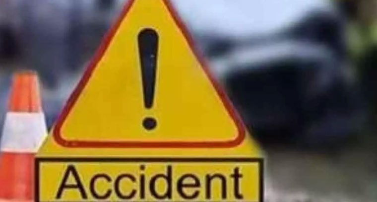 ఔటర్ రింగ్ రోడ్డు వద్ద ఘోర రోడ్డు ప్రమాదం