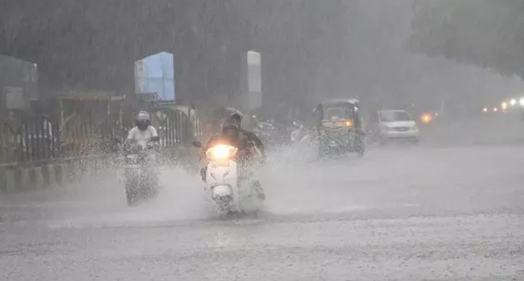 ఆదిలాబాద్‌లో అతి భారీ వర్షాలు