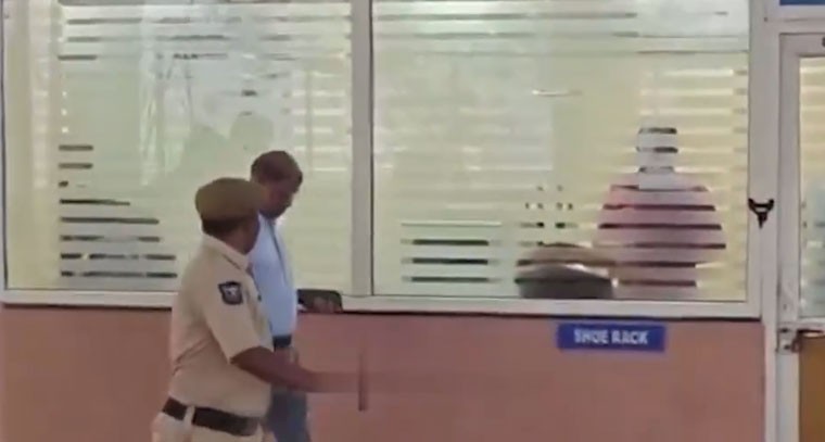 ఫోన్ ట్యాపింగ్ కేసులో బిగ్ అప్‌డేట్.. ప్రభాకర్ రావు సరెండర్