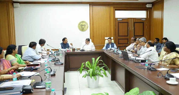 దేశంలోనే తొలిసారి.. TGSRTCలో AI వాడ‌కం