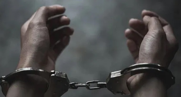 సీఎంఆర్‌ఎఫ్ చెక్కుల అక్రమాల కేసు.. సూర్యాపేటలో ఎనిమిది మంది అరెస్టు

