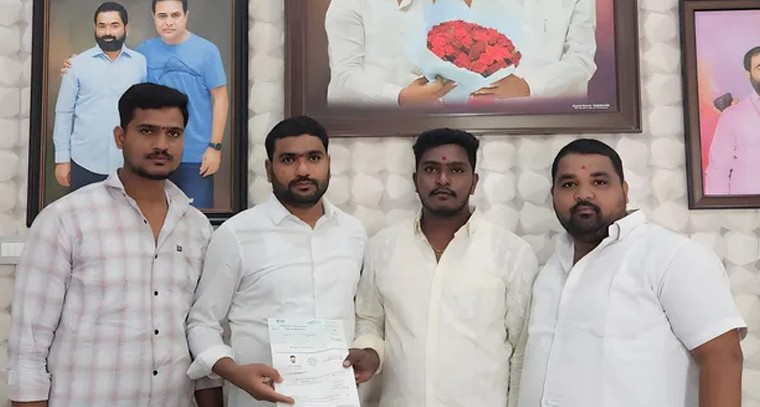 కుత్బుల్లాపూర్‌లో సీఎం రిలీఫ్ ఫండ్ చెక్కుల పంపిణీ

