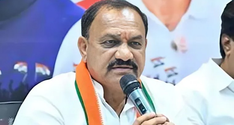 బీసీ రిజర్వేషన్లపై కవితకు క్రెడిట్ ఎలా?.. టీపీసీసీ చీఫ్ మహేశ్‌కుమార్ గౌడ్ ప్రశ్న

