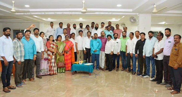 నల్గొండ జిల్లా టీఎన్జీవో సమావేశం.. పాత పెన్షన్ విధానం అమలుకు డిమాండ్

