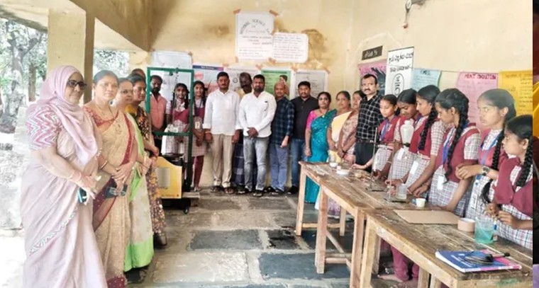 దోమలపల్లి ప్రభుత్వ పాఠశాలలో అదరగొట్టిన 'బాల శాస్త్రవేత్తలు'

