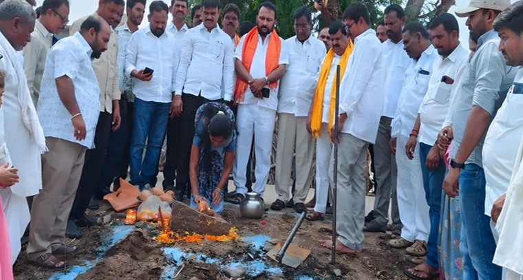 అభివృద్ధి, సంక్షేమమే ప్రభుత్వ లక్ష్యం

