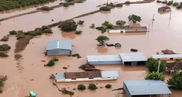 వరద బాధితులకు సాయం.. రూ.1.30 కోట్లు నష్టపరిహారం విడుదల చేసిన తెలంగాణ ప్రభుత్వం

