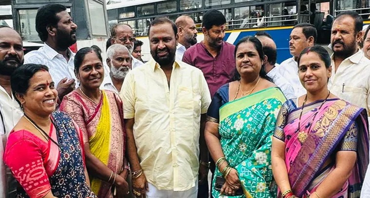 షాపూర్ నగర్ లో వైఎస్సార్ వర్ధంతి ఘనంగా నిర్వహణ

